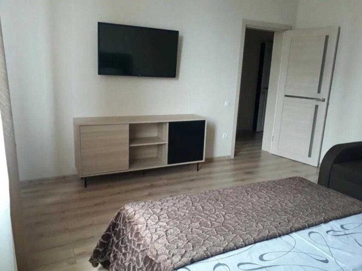 Продам 1-к с ремонтом, 8/24 этаж, ЖК Мандарин (3-147-496 ОФ) - фото 1