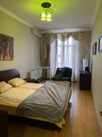 В Продажу 1 к к на Соборній з косметичним ремонтом - фото 1