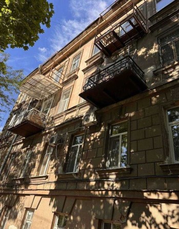 5-кімнатна квартира 120 м² з балконом + газ | Староконний ринок - фото 1