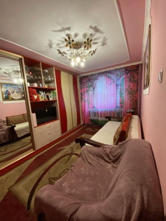 Продається 2-кімнатна квартира з ремонтом - фото 1