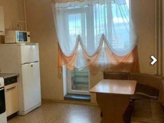 Продам 1 комнатную квартиру 42 м2 Новострой Своя Газ Котельная   OA Харків