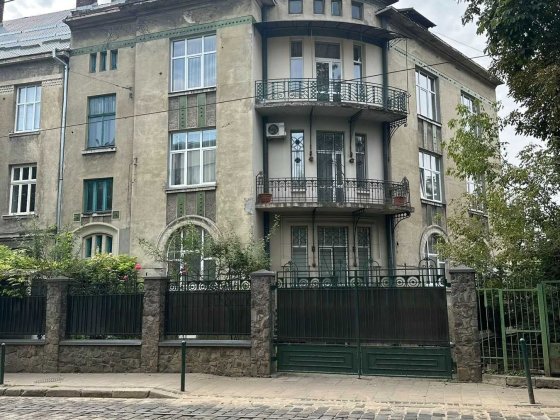 Продаж квартири по вул. Котляревського Львів