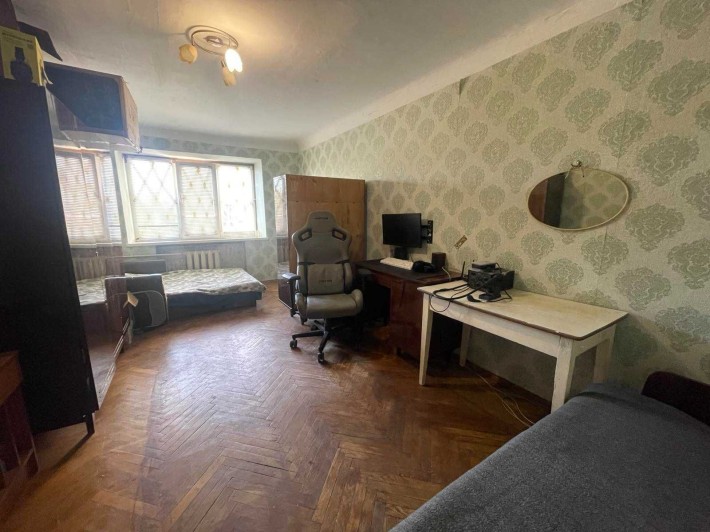 Продаю 2-ну квартиру. Район старого залізничного вокзалу. Не  кутова - фото 1