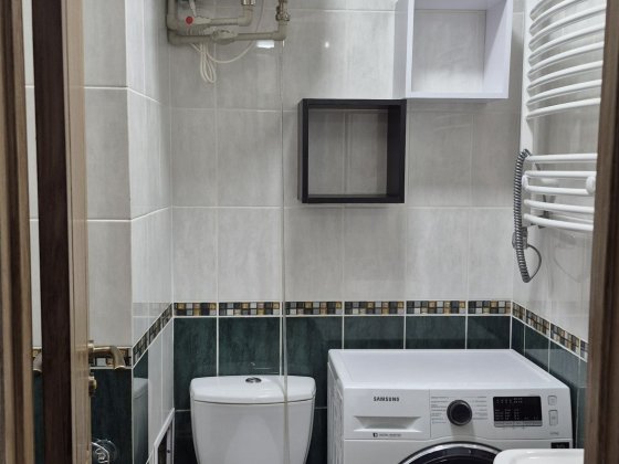 Продам 1 комнатную  квартиру с ремонтом Харків