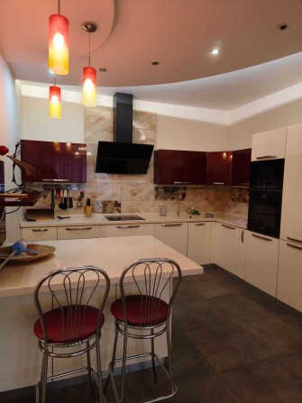 2х комн. стильная квартира в элитном доме Аркадии Генуэзская/Пальмира - фото 1