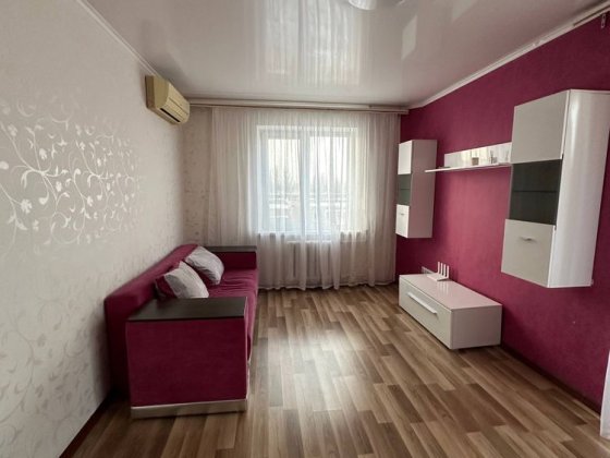 Продам 2 комнатную квартиру на Черемушках в кирпичном доме Одесса