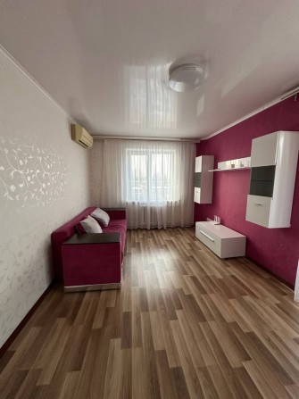 Продам 2 комнатную квартиру на Черемушках в кирпичном доме - фото 1