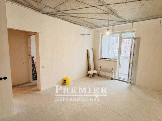 Продам однокімнатну квартиру на Сахарова в новому ЖК Одеса