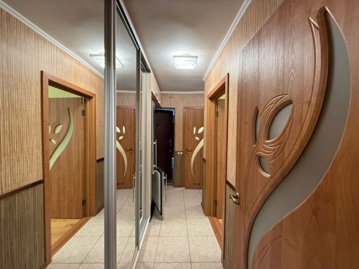 Продажа 2к на Адмиральской с мебелью - фото 1