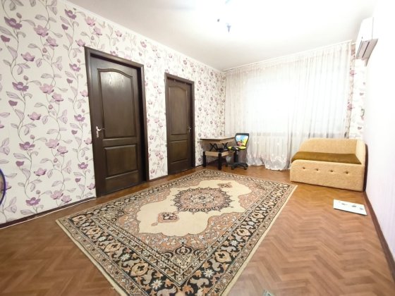 Продаю отличную 4х комнатную квартиру  в  Заводском районе. Николаев