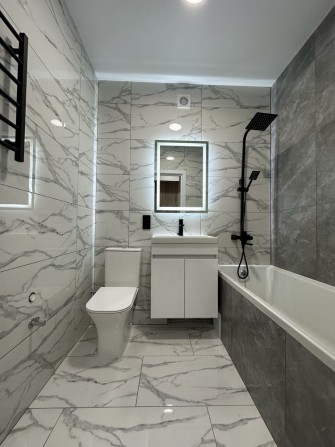 Новенька 1к 32 м2 Київський Маєток . Мінімальне оформлення - фото 1