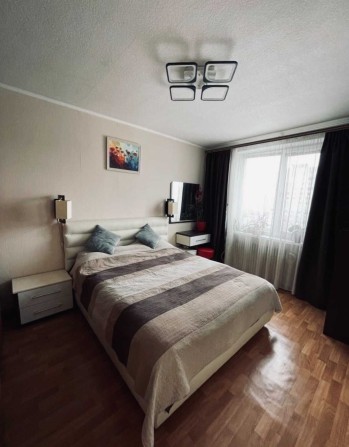 5m 3 квартира метро Спортивная Защитников Укр Метростроителей Конный - фото 1