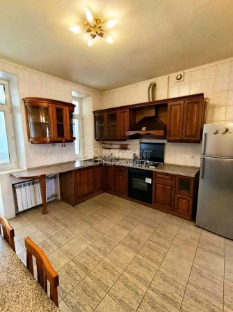 Продаж 3-кімн Никольский Центр, майдан Конституції Історичний музей - фото 1