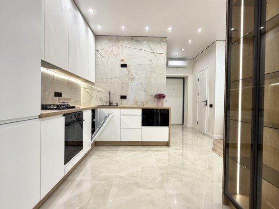 ЖК Софія Резиденс.  Квартира Євродвушка 41 кв.м.  Вул. Радісна,6 Софіївська Борщагівка