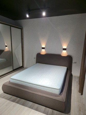 Продаж затишної квартири у клубному будинку 7 хв від с.т.м.Студентська - фото 1