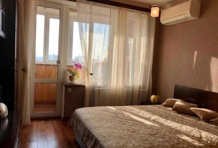 Продам реальную 3к квартиру м.Студенческая, ул.Валентиновская 24 - фото 1