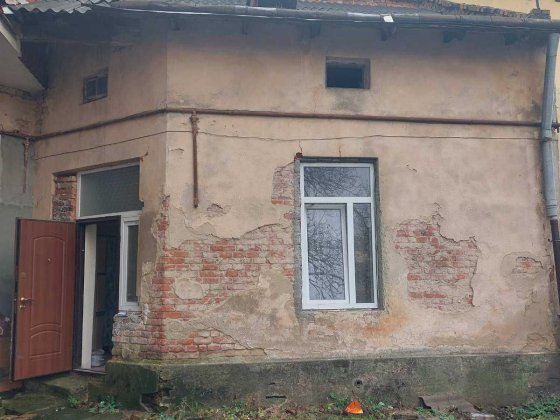 Продаж квартири 1 - кім. особнячий тип вул. Кульпарківська -Городоцька Львов
