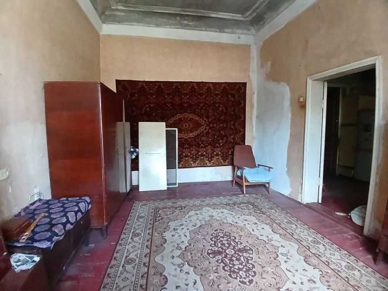 1 комн -45 метров. Центр. Газ. 1/1 эт. Крепкий дом. ул.Бугаёвская Одесса