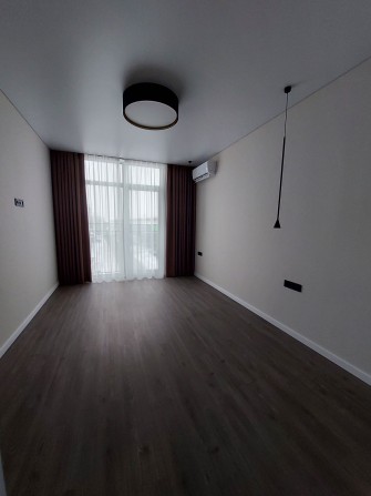 Нова 1 кімнатна квартира з ремонтом та меблями! Газове опалення! - фото 1