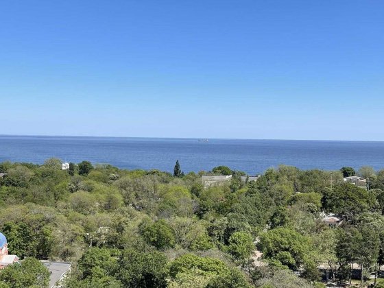 Продам 1 Ком. квартиру с прямым видом моря просп. Шевченко Одесса