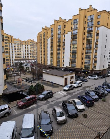 Квартира ЖК Щасливий - фото 1