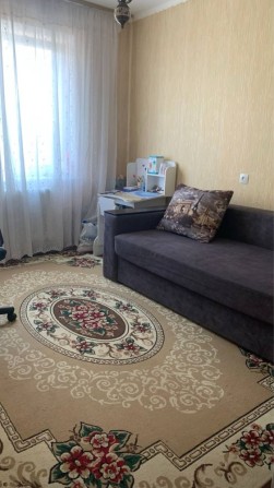 Продам 3х комнатную каартиру чешка ! В жилом состоянии - фото 1