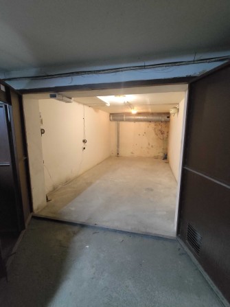 Сдам гараж бокс, черновола 26, есть охрана. - фото 1