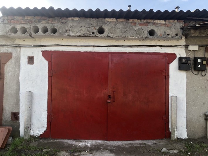 Сдаю гараж,Центр,р-н Зоопарка - фото 1