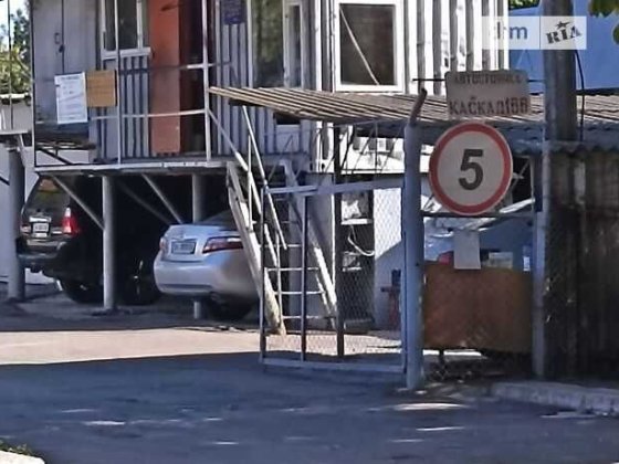 Сдам место на автостоянке по 7 ст. Люстдорфской дороги " Каскад 166" Одеса