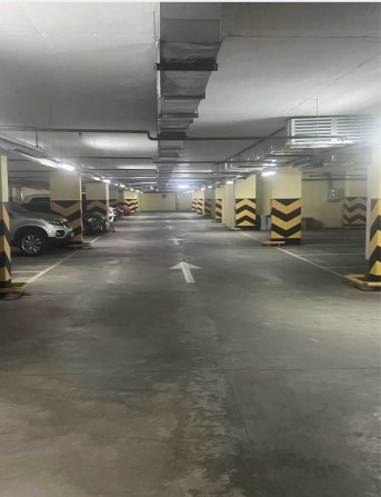 Паркінг в центрі Києва по вул. Січових Стрільців - фото 1