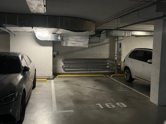 Сдам в аренду паркоместо в Риверстоун. Киев