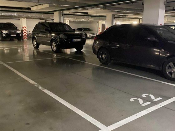 Сдам паркоместа в ЖК 4 Сезона  долгосрочно Одеса