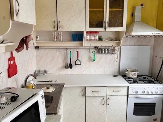 Продам квартиру на Братиславській 18 Б Киев