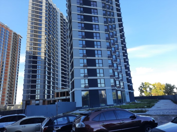 Продаж 3хкім ЖК Зарічний, поруч Славутич Без комісії - фото 1