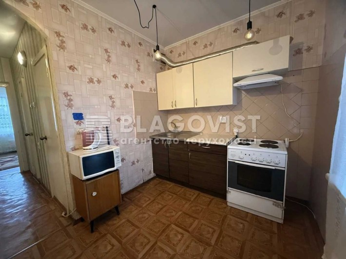 Продаж квартири Ревуцького 18а, 95 кв.м, 4кімн., - фото 1