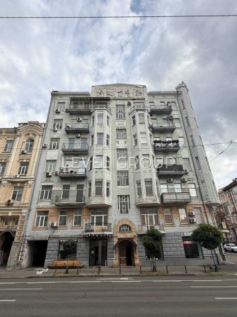 Продаж 3к квартири вул.Саксаганського 26/26 мПлоща українських героїв - фото 1