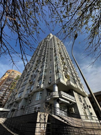 Продаж видової квартири на вул. Панаса Мирного центр Печерськ Кловська - фото 1