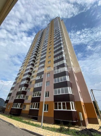 Трикімнатна квартира з панорамним видом на Дніпро, Моторный 11Б - фото 1