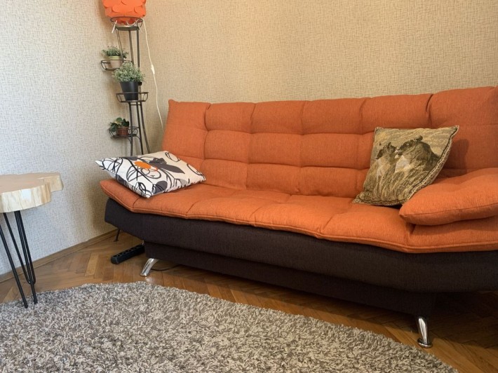 Продаю затишну, доглянуту,теплу 2к квартиру!м. Житомирська-7хв, БЕЗ % - фото 1