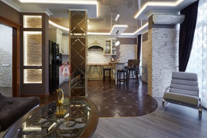 Продаж 3-кімнатної квартири в ЖК «Комфорт Таун» - фото 1