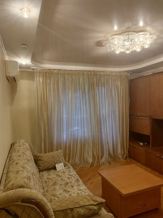 Продається 1 -на квартира в Подільському районі. - фото 1