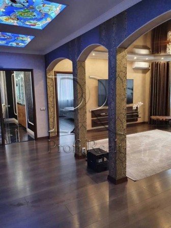 Продаж 4 к кв. вул.О. Мишуги 12 , м.Позняки,  Дарницький р-н - фото 1