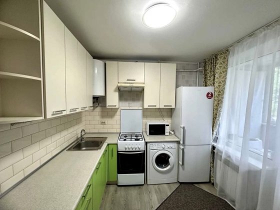 Продаж 1к квартири на М.Ушакова 4- м.Академмістечко, Житомирська Київ