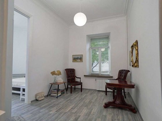 Євродвушка в серці Києва — вул. Набережно-Хрещатицька, 7 Киев