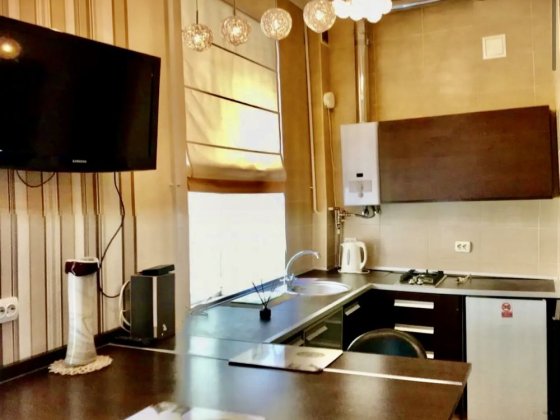 1-кім .Поділ.  Введенска 6. Контрактова Киев