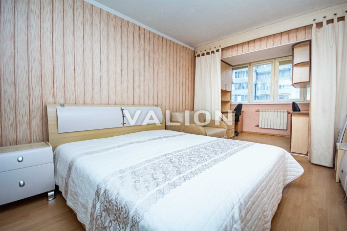 Без%, 2х кім. кв. вул. Ніжинська 10, НАУ, Відрадний, Солом'янський р-н - фото 1