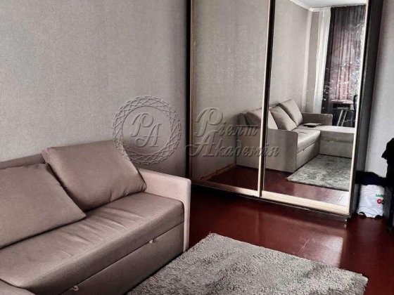 Продаж 2х-кімнатної квартири вул.Депутатська Святошино Житомирська Київ