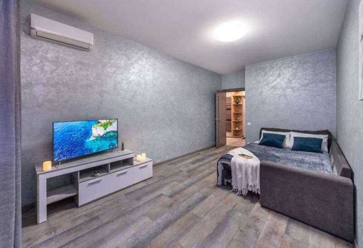 Продаж квартири  ЖК Варшавський (V квартал), з ремонтом - фото 1