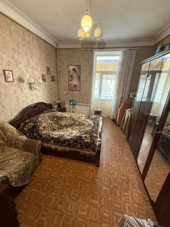 Продам двухкомнатную квартиру в Центре города. - фото 1