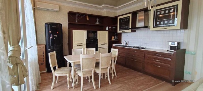 У продажу трикімнатна в Одесі на 5 станції В.Фонтану - поруч Аркадія! - фото 1